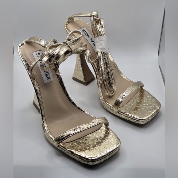 Steve Madden Shoes - Steve Madden Gold Metallic Textured Strap Heels